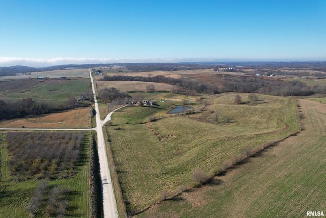 24080 287th Avenue, Barry, IL 62312