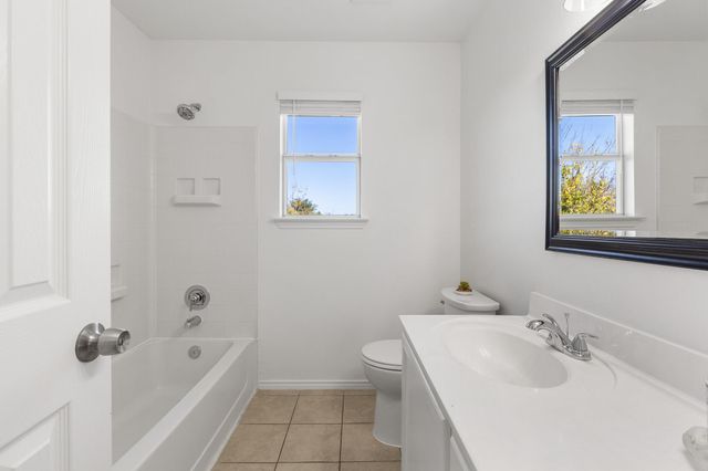 406 Golden Gate DR, Leander, TX 78641