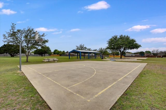 406 Golden Gate DR, Leander, TX 78641