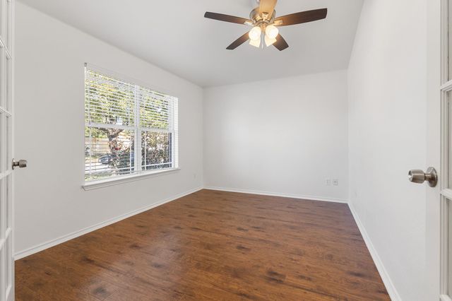 406 Golden Gate DR, Leander, TX 78641