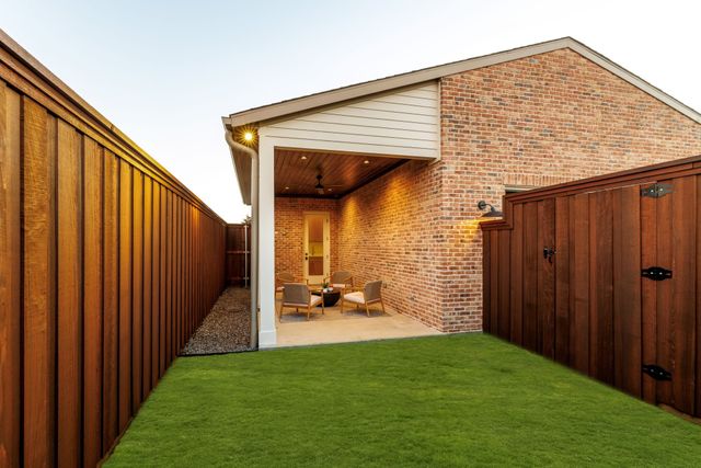 5901 Orchid Lane, Dallas, TX 75230