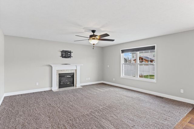 2008 Rylan Road, Mahomet, IL 61853