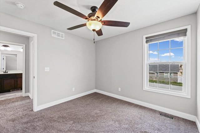 2008 Rylan Road, Mahomet, IL 61853