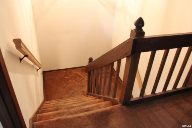 3542 Cedarview Ct Court 3542, Bettendorf, IA 52722