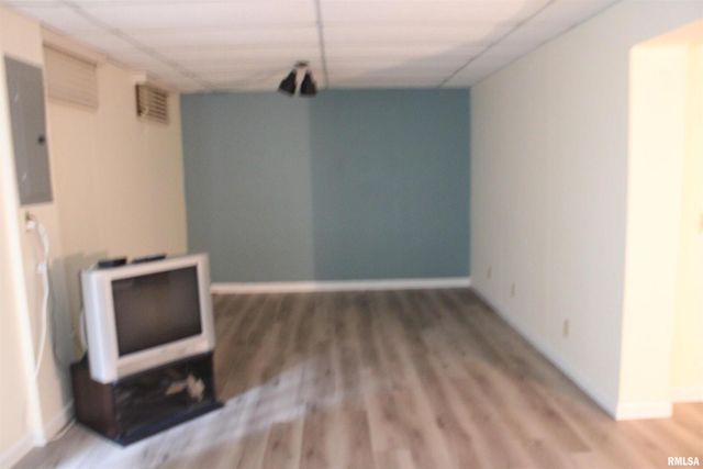 3542 Cedarview Ct Court 3542, Bettendorf, IA 52722