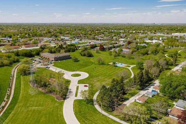 5525 W Leroy AVENUE, Milwaukee, WI 53220