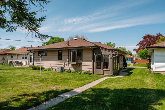 5525 W Leroy AVENUE, Milwaukee, WI 53220