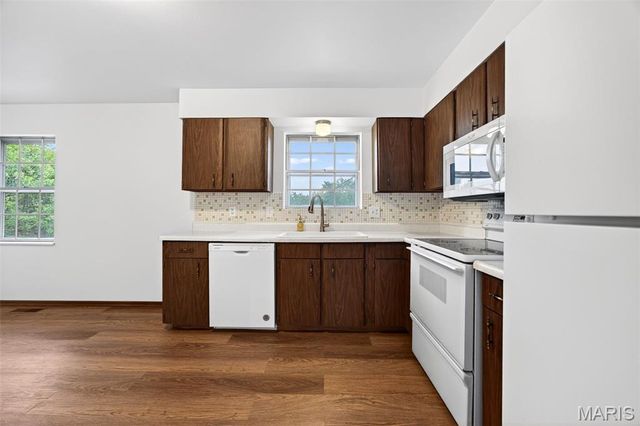 7 Countryside Drive, St Charles, MO 63304