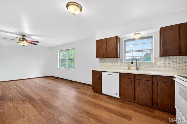 7 Countryside Drive, St Charles, MO 63304