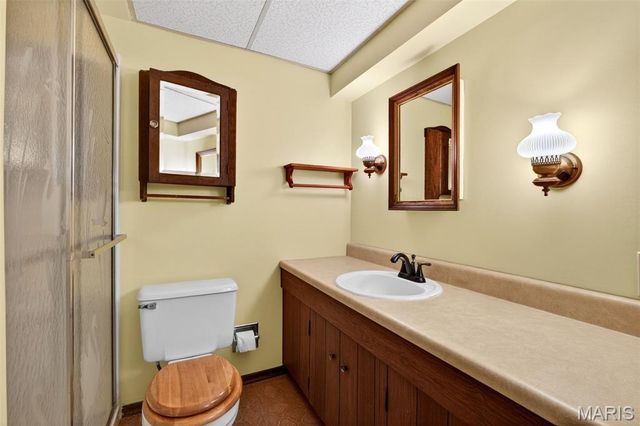 7 Countryside Drive, St Charles, MO 63304