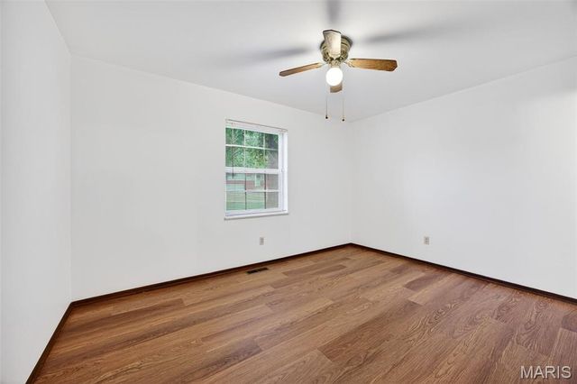 7 Countryside Drive, St Charles, MO 63304
