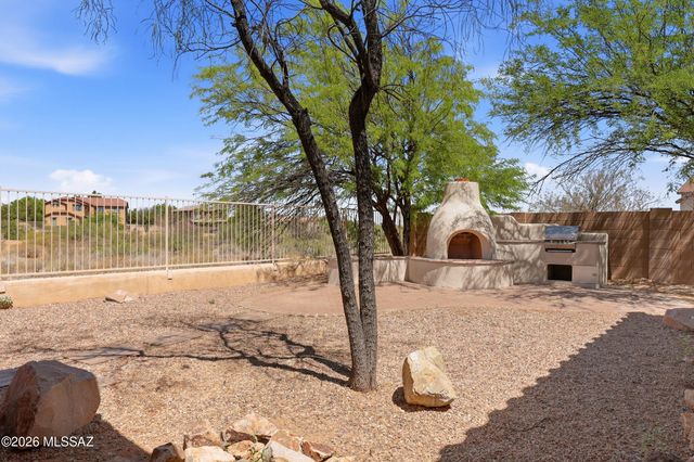792 W Paseo Celestial, Sahuarita, AZ 85629