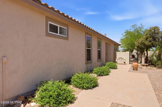 792 W Paseo Celestial, Sahuarita, AZ 85629