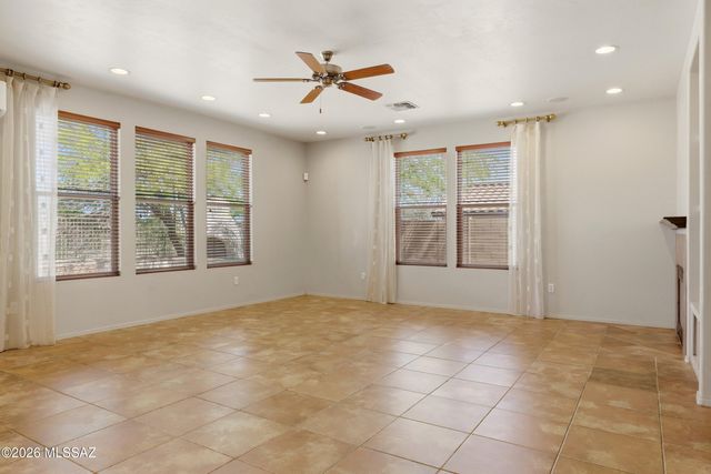 792 W Paseo Celestial, Sahuarita, AZ 85629