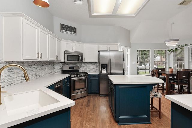 722 W Clady Drive, Spring, TX 77386