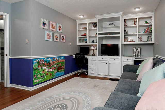 722 W Clady Drive, Spring, TX 77386