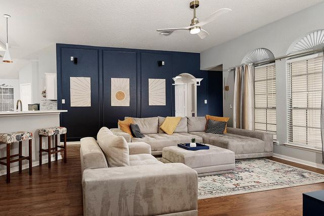 722 W Clady Drive, Spring, TX 77386