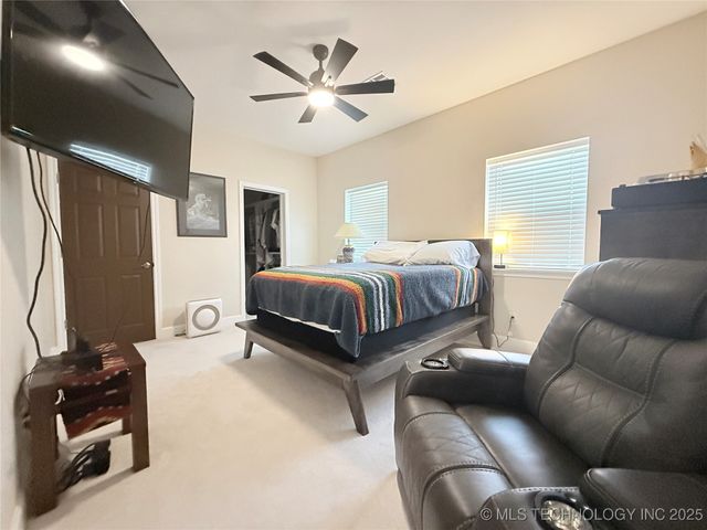 10829 S 62nd Street W, Oktaha, OK 74450