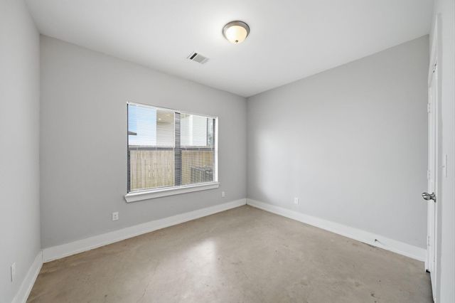 603 Edgewood Street B, Houston, TX 77023