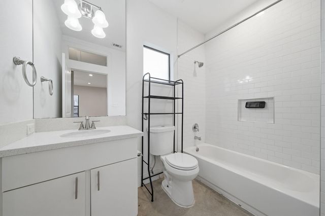 603 Edgewood Street B, Houston, TX 77023