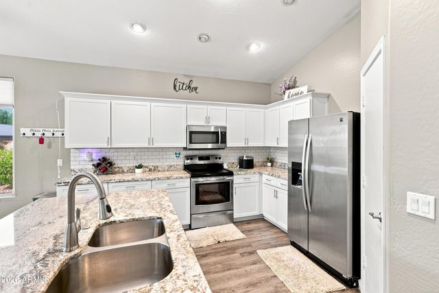 7625 W NORTHVIEW Avenue, Glendale, AZ 85303