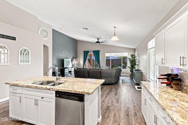 7625 W NORTHVIEW Avenue, Glendale, AZ 85303