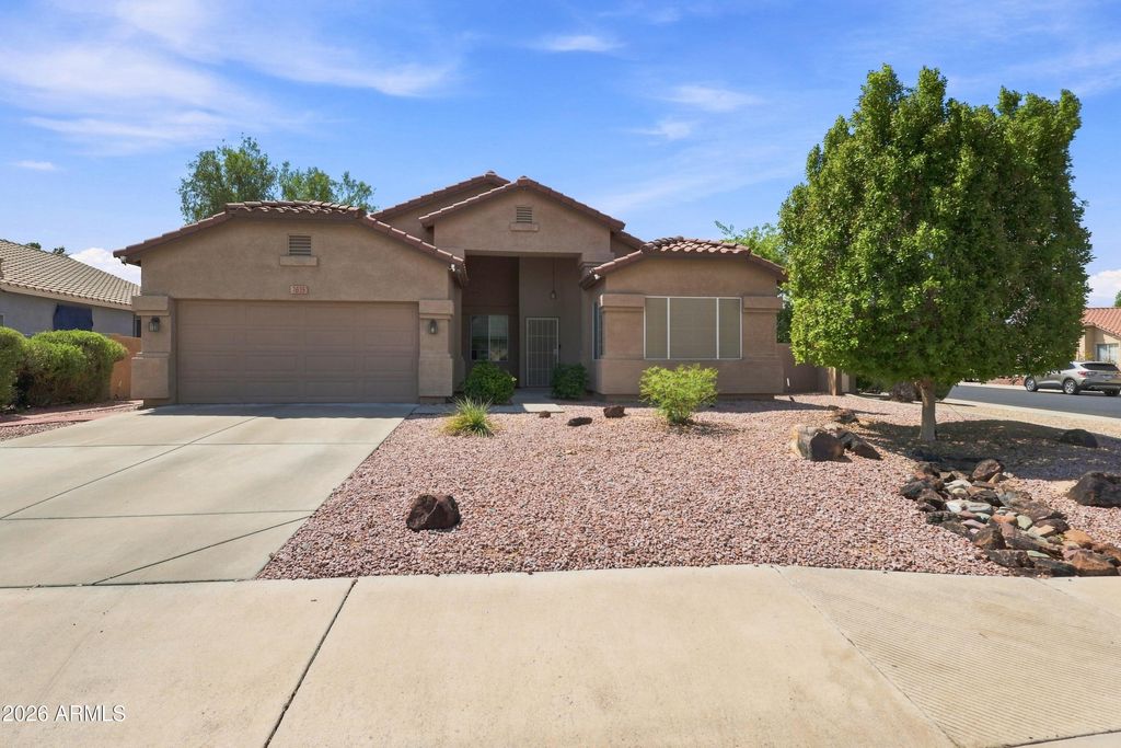 7625 W NORTHVIEW Avenue, Glendale, AZ 85303 — photo 2