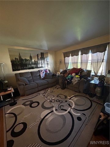 147 Wanda Avenue, Cheektowaga, NY 14211