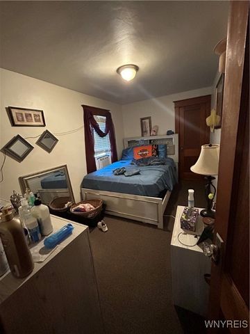 147 Wanda Avenue, Cheektowaga, NY 14211