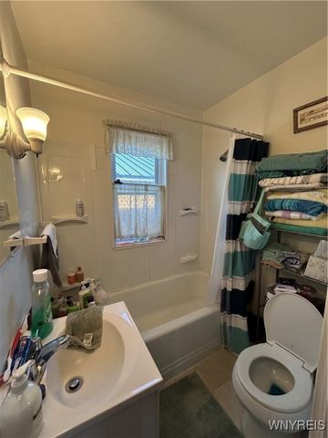 147 Wanda Avenue, Cheektowaga, NY 14211