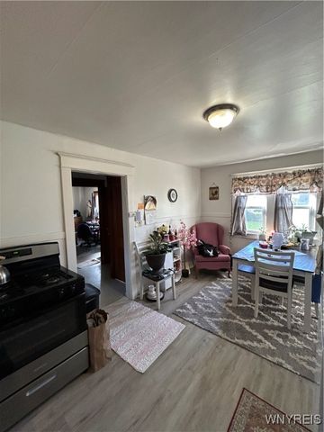 147 Wanda Avenue, Cheektowaga, NY 14211