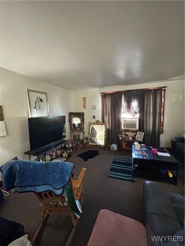 147 Wanda Avenue, Cheektowaga, NY 14211