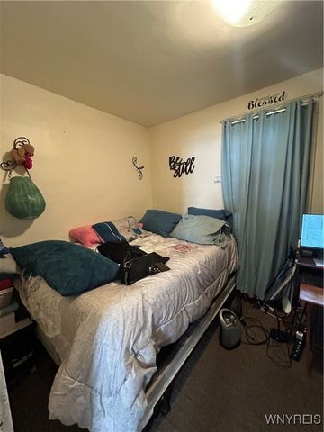 147 Wanda Avenue, Cheektowaga, NY 14211