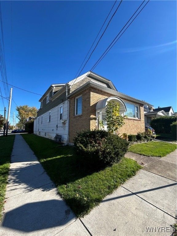147 Wanda Avenue, Cheektowaga, NY 14211