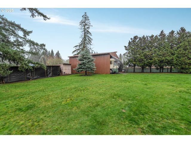 22690 S SPRINGWATER Rd, Estacada, OR 97023