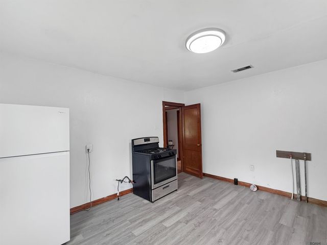 4228 Pasadena Dr, Baton Rouge, LA 70814