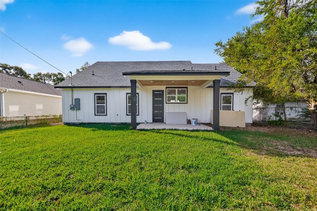 3911 Alberta Street, Houston, TX 77021