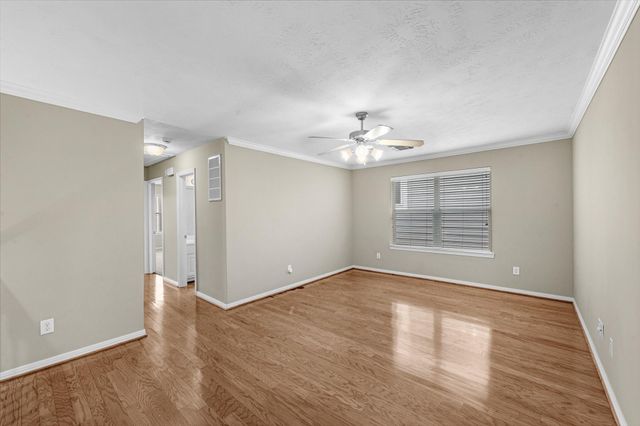 5228 Larkin Street, Houston, TX 77007