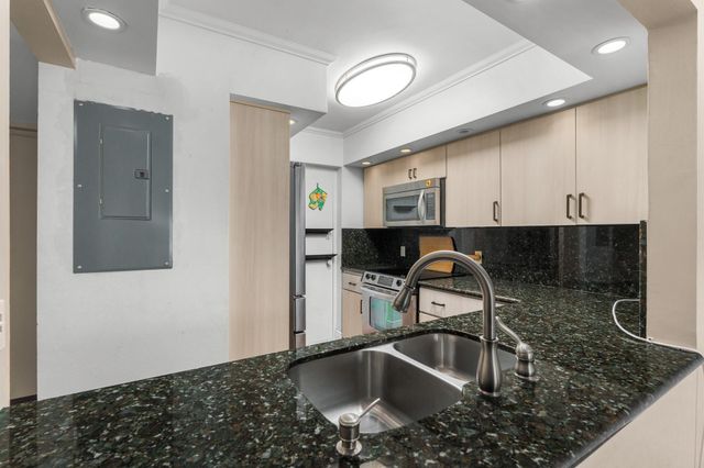 1000 River Reach Drive 212, Fort Lauderdale, FL 33315