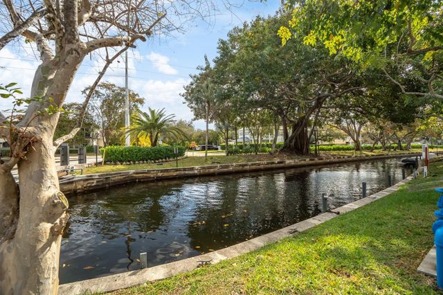 1000 River Reach Drive 212, Fort Lauderdale, FL 33315