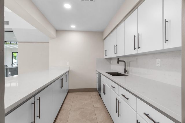 1000 River Reach Drive 212, Fort Lauderdale, FL 33315