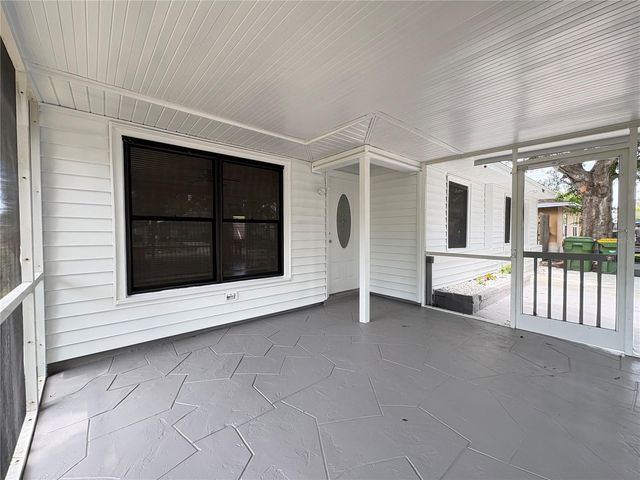 2847 OAK STREET, Sarasota, FL 34237