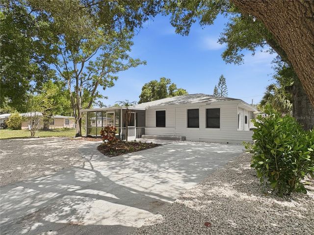 2847 OAK STREET, Sarasota, FL 34237