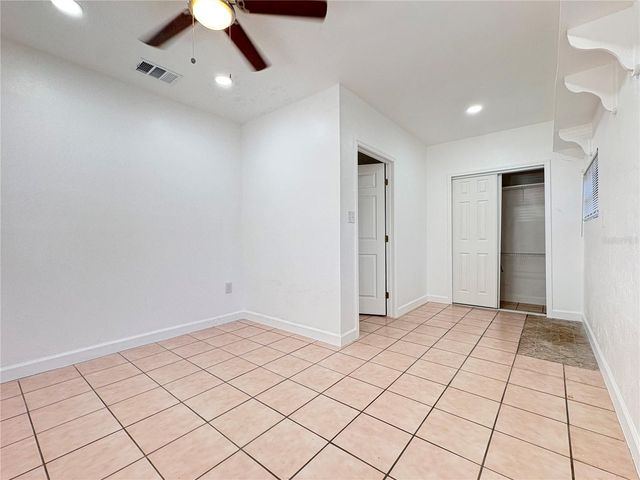 2847 OAK STREET, Sarasota, FL 34237