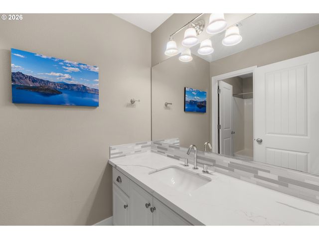 11993 Sw HORIZON Blvd, Beaverton, OR 97007