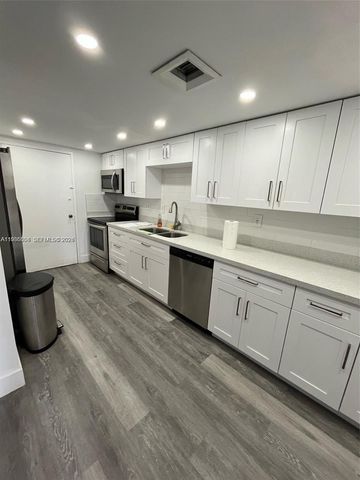 18071 Biscayne Boulevard 1702, Aventura, FL 33160