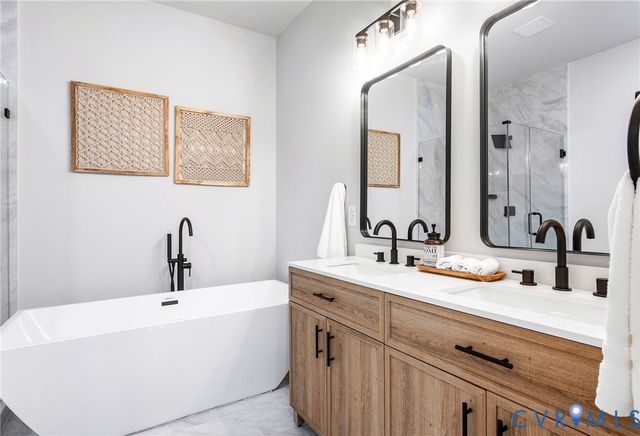 10601 Beaver Bridge Rd, Chesterfield, VA 23838