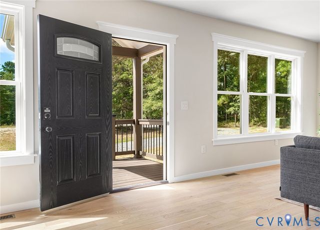 10601 Beaver Bridge Rd, Chesterfield, VA 23838