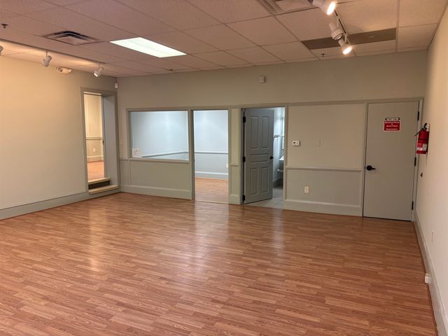 108 S WAYNE AVE, Waynesboro, VA 22980