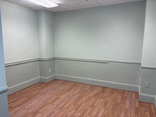 108 S WAYNE AVE, Waynesboro, VA 22980